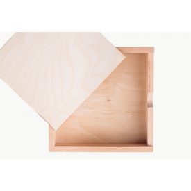Közepes fadoboz, 180x180 mm-es, natúr Közepes fadoboz, 180x180 mm-es, natúr